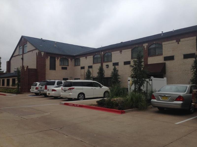 Quality Inn & Suites Oklahoma City North Edmond Exterior photo